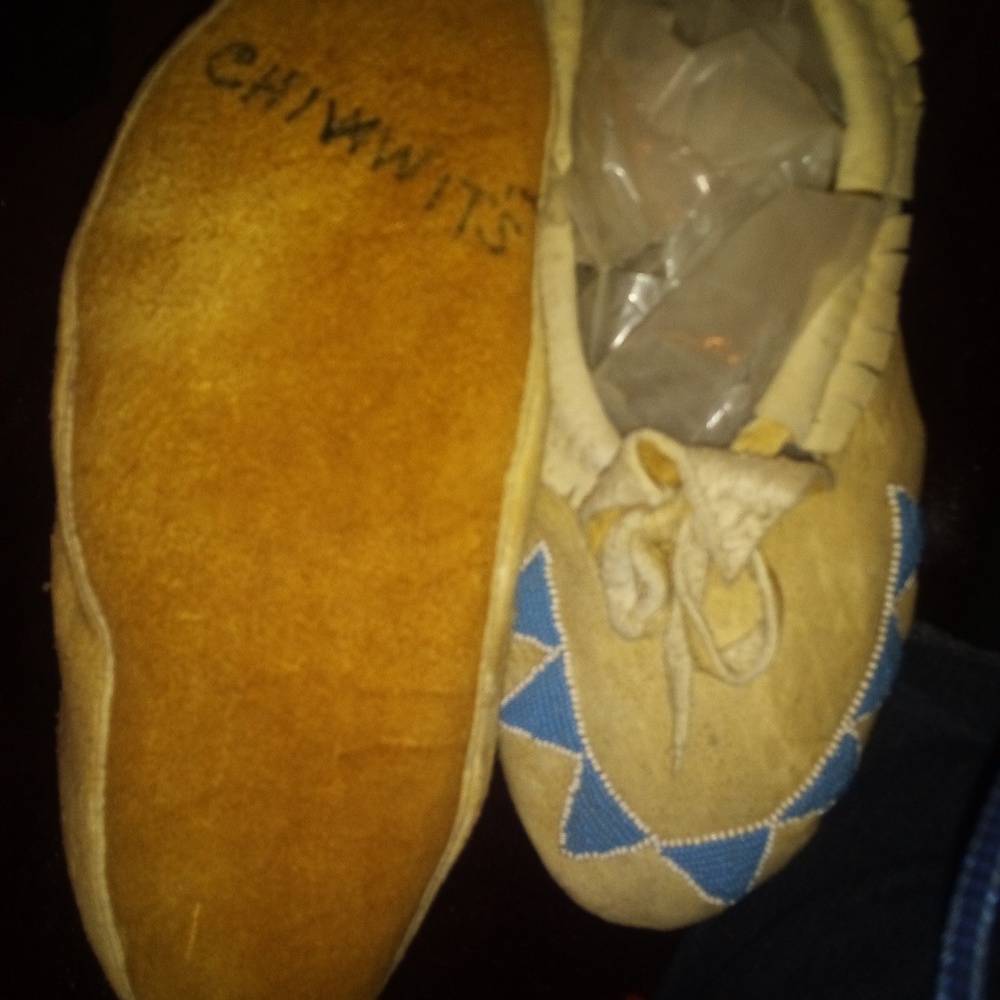 Men's Beaded Moccasins